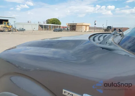 2011 Ford F-150 Fx4 z USA, uszkodzony, nr VIN 1FTFW1EF2BFA72068